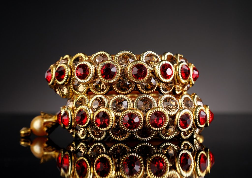 bijoux or